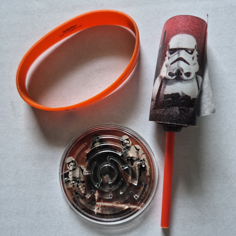 *FREE* Star Wars Stormtrooper Party Favors - Spinner, Maze Toy & Bracelet